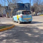 vehiculo municipal transito maniobra